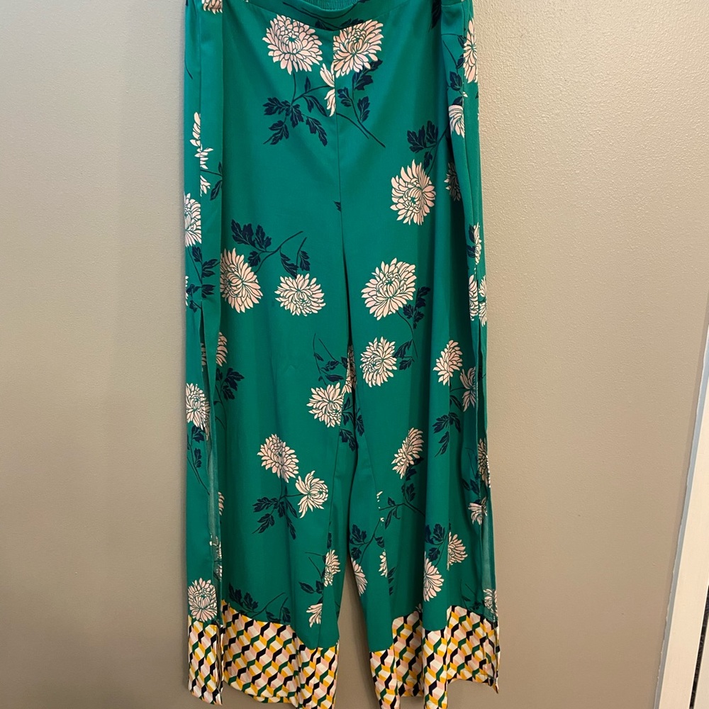 Side slit wide leg pants